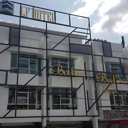 Lf Hotel Tapah Экстерьер фото