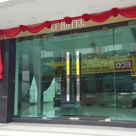 Lf Hotel Tapah Экстерьер фото