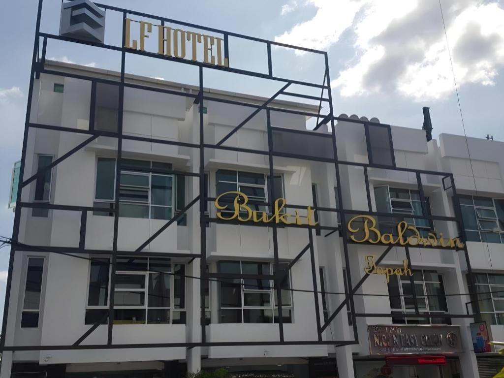 Lf Hotel Tapah Экстерьер фото